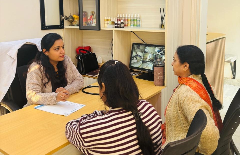 One-on-one physiotherapy care in Noida